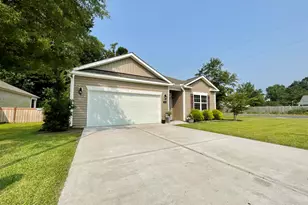 200 Gabrielle St, New Bern, NC 28560 - Photo 2