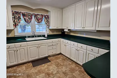 502 Raleigh Road, Clinton, NC 28328 - Photo 12