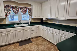 502 Raleigh Rd, Clinton, NC 28328 - Photo 12
