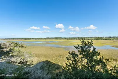 648 Ocean Boulevard W, Holden Beach, NC 28462 - Photo 24