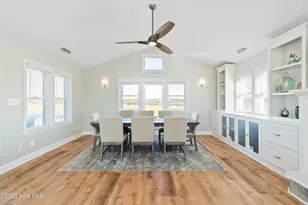 648 Ocean Blvd W, Holden Beach, NC 28462 - Photo 10