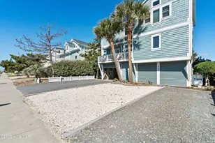648 Ocean Blvd W, Holden Beach, NC 28462 - Photo 68
