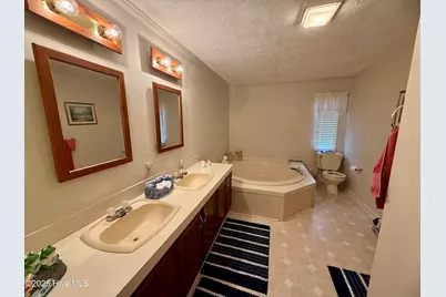 902 Aberdeen Road, Laurinburg, NC 28352 - Photo 14