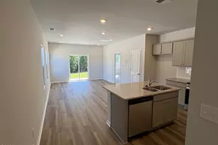 337 Parkington Ln, Ocean Isle Beach, NC 28469 - Photo 2