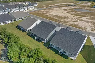 313 Parkington Ln, Ocean Isle Beach, NC 28469 - Photo 4