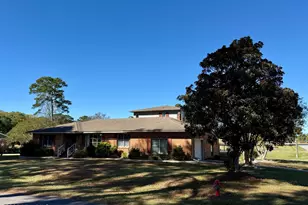 1020 Dixie Trail, Williamston, NC 27892 - Photo 4