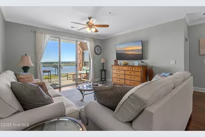 7265 Seashell Lane SW #Unit 207, Ocean Isle Beach, NC 28469 - Photo 12