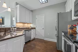 7265 Seashell Ln SW, Ocean Isle Beach, NC 28469 - Photo 14