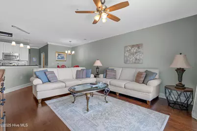 7265 Seashell Lane SW #Unit 207, Ocean Isle Beach, NC 28469 - Photo 8