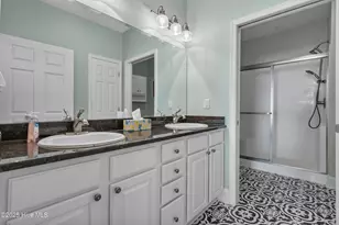 7265 Seashell Ln SW, Ocean Isle Beach, NC 28469 - Photo 22