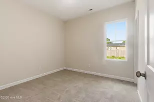 1107 Goldsboro St, New Bern, NC 28560 - Photo 14