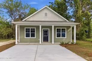 1107 Goldsboro St, New Bern, NC 28560 - Photo 1