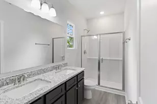 1107 Goldsboro St, New Bern, NC 28560 - Photo 24