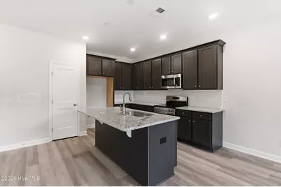 1107 Goldsboro Street, New Bern, NC 28560 - Photo 10