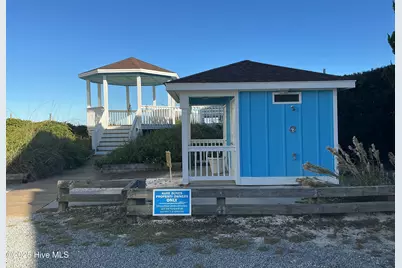 402 Fort Fisher Boulevard N, Kure Beach, NC 28449 - Photo 46
