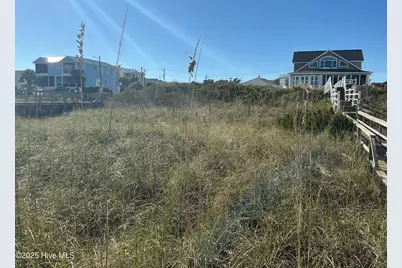 402 Fort Fisher Boulevard N, Kure Beach, NC 28449 - Photo 18