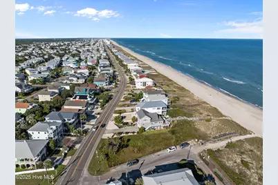 402 Fort Fisher Boulevard N, Kure Beach, NC 28449 - Photo 12