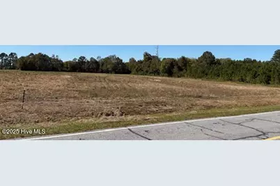 Vidalia 4 Nc 102 E, Ayden, NC 28513 - Photo 2