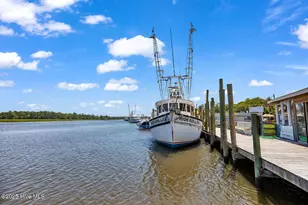 10170 Beach Dr SW, Calabash, NC 28467 - Photo 24