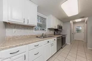 353 Potters Hill Rd, Richlands, NC 28574 - Photo 10