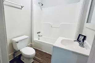 106 Paris Ave, Greenville, NC 27834 - Photo 10