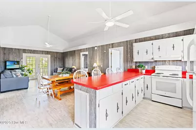 35 Monroe Street, Ocean Isle Beach, NC 28469 - Photo 20