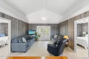 35 Monroe St, Ocean Isle Beach, NC 28469 - Photo 16