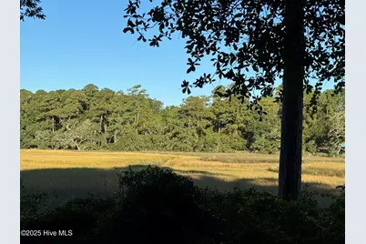 594 Medcalf Drive SW, Sunset Beach, NC 28468 - Photo 4
