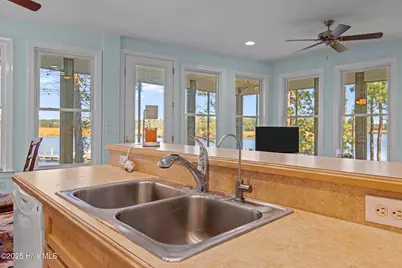 42 Lori Lane, Oriental, NC 28571 - Photo 8