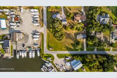 203 Pensacola Avenue, Morehead City, NC 28557 - Photo 6