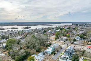414 E 2nd St, Washington, NC 27889 - Photo 20