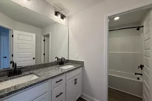 88 Sundrops Trl, Dunn, NC 28334 - Photo 16