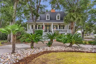 500 W St George St, Southport, NC 28461 - Photo 2