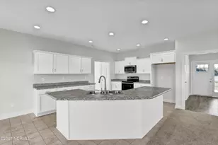 719 Puppy Drum Ln, Maysville, NC 28555 - Photo 8