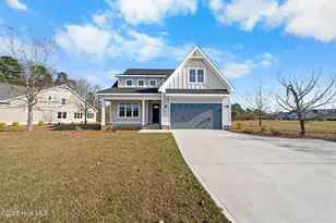 141 Sycamore Lakes Dr, Wallace, NC 28466 - Photo 4