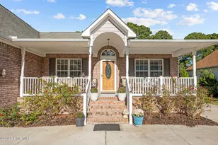 1207 Pelican Dr, New Bern, NC 28560 - Photo 24