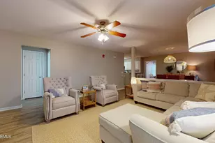 625 Spencer-Farlow Dr, Carolina Beach, NC 28428 - Photo 6