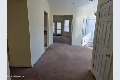 700 Indica Court #Apt 302, Wilmington, NC 28405 - Photo 2