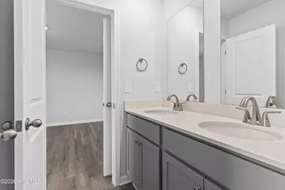 614 S Squires Run Lane, Richlands, NC 28574 - Photo 32