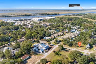 607 Burrington Ave, Southport, NC 28461 - Photo 6