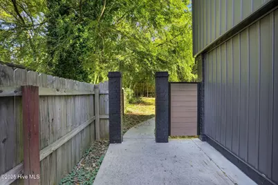 3301 Archdale Drive, Charlotte, NC 28210 - Photo 12