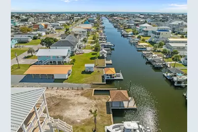 6095 6th Street, Surf City, NC 28445 - Photo 12