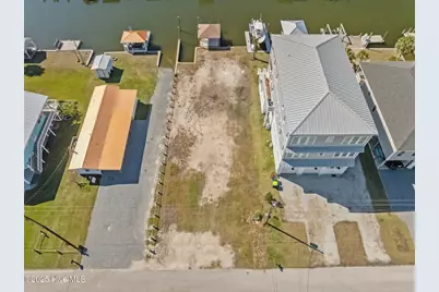 6095 6th Street, Surf City, NC 28445 - Photo 10