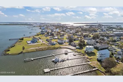 1208 Avery Street, Morehead City, NC 28557 - Photo 6