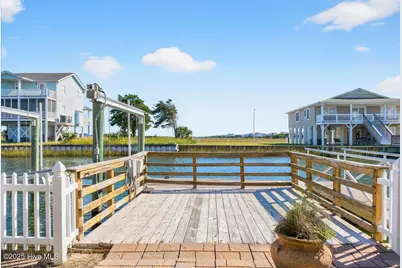 124 Dolphin Drive, Holden Beach, NC 28462 - Photo 44