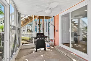 124 Dolphin Dr, Holden Beach, NC 28462 - Photo 42