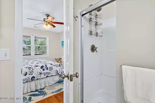 124 Dolphin Dr, Holden Beach, NC 28462 - Photo 22