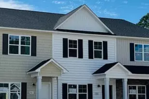 727 Cross Brg Wy, Sneads Ferry, NC 28460 - Photo 1