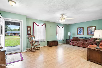 214 Elm Street, Warsaw, NC 28398 - Photo 4