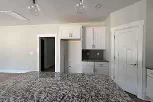 114 Tower St, Southern Pines, NC 28387 - Photo 16